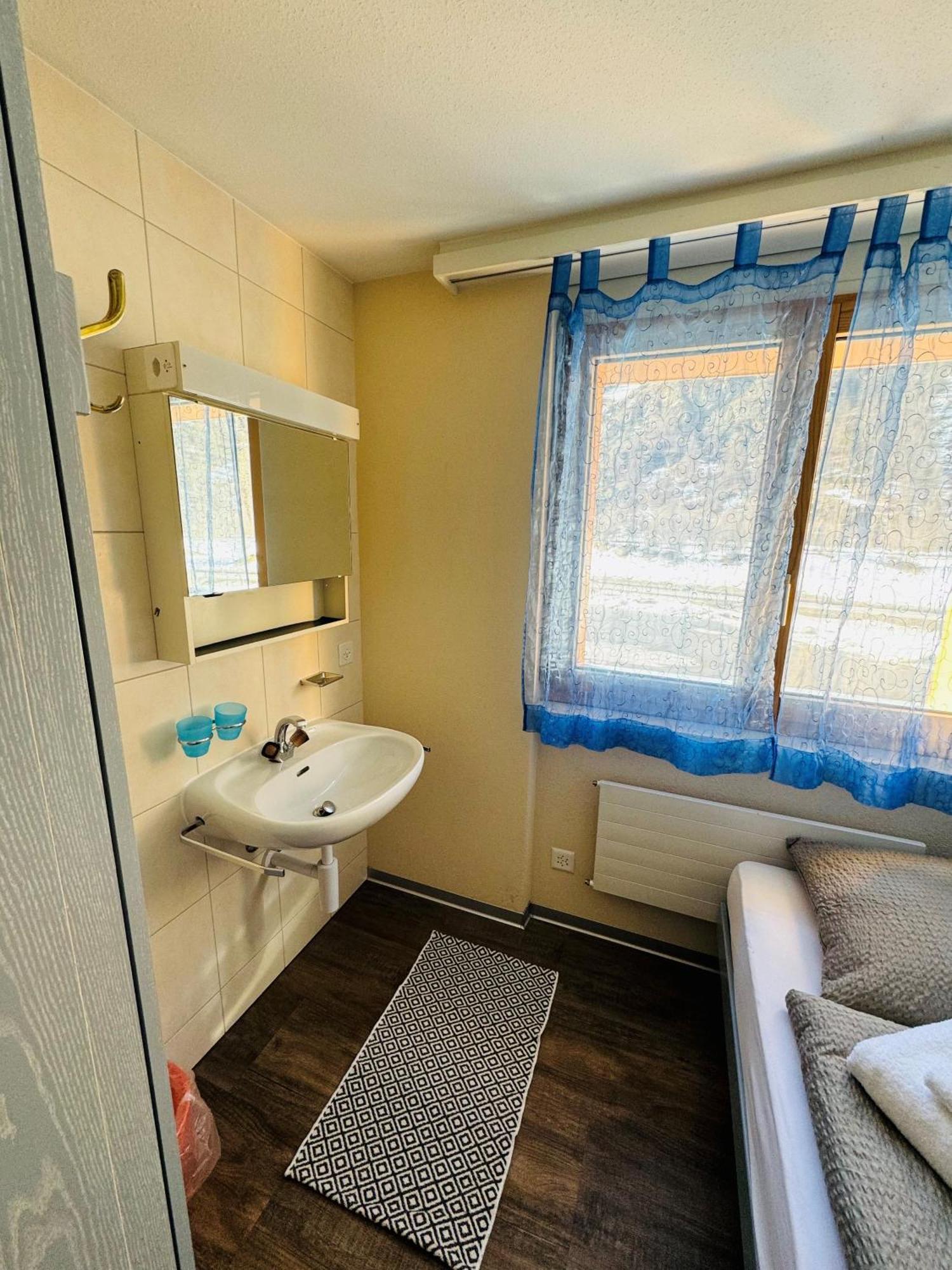 Restaurant & Hostel Hole In One Randa Ngoại thất bức ảnh